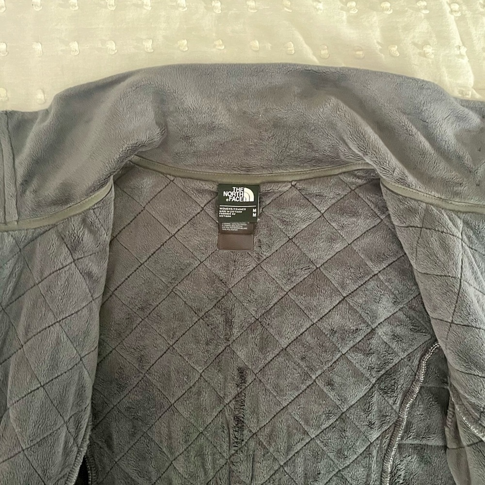 NORTH FACE Excellent North Face women grey jacket. - Picture 9 of 10